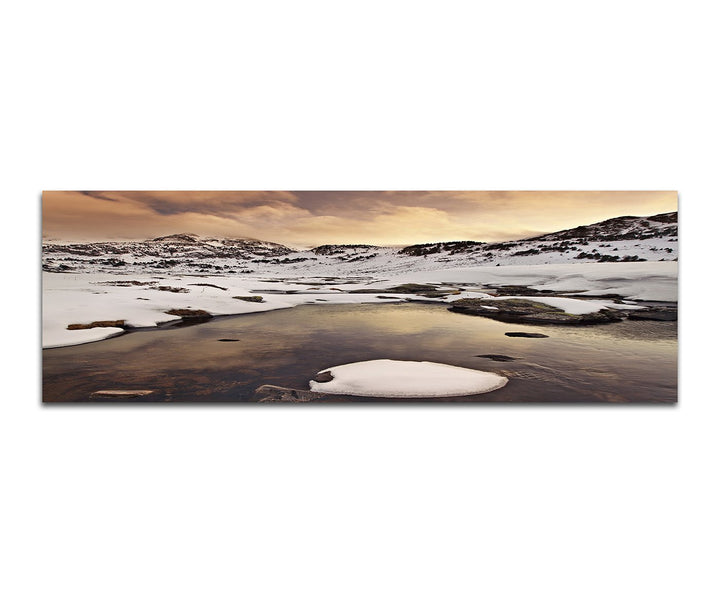 Paul Sinus Art Panoramabild auf Leinwand und Keilrahmen 150x50cm Wasser Berge Schnee Wolkenhimmel
