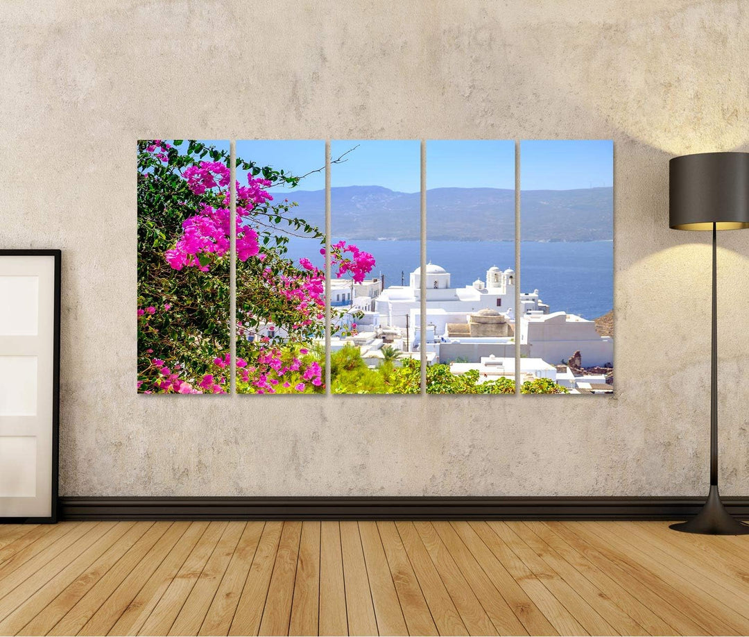 Bild Bilder auf Leinwand Landschaftsansicht des traditionellen griechischen kykladischen Dorfes mit