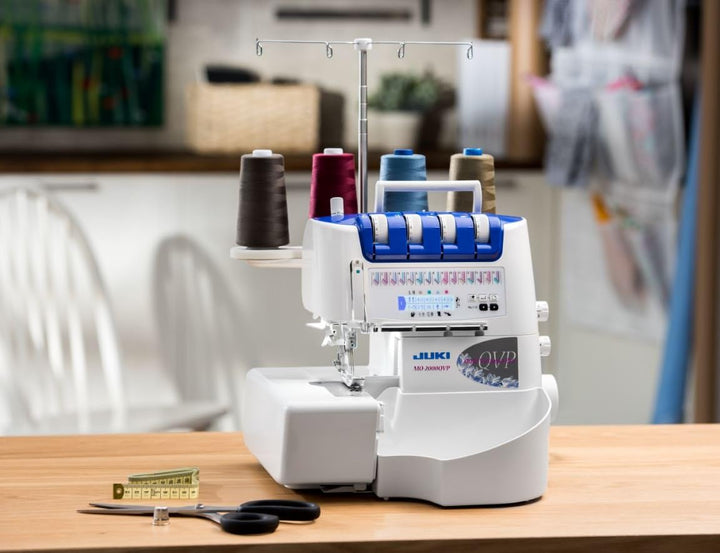 JUKI mo-2000qvp Overlockmaschine zu Anziehen und Nadeln automatische Metall/PVC weiss 33 x 28 x 31 c