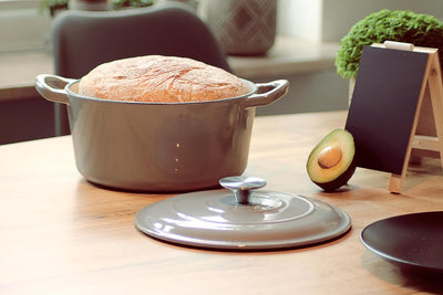 Echtwerk Schmortopf aus Gusseisen mit Emaille-Beschichtung, Brotbacktopf, Für Backöfen, Grill und In