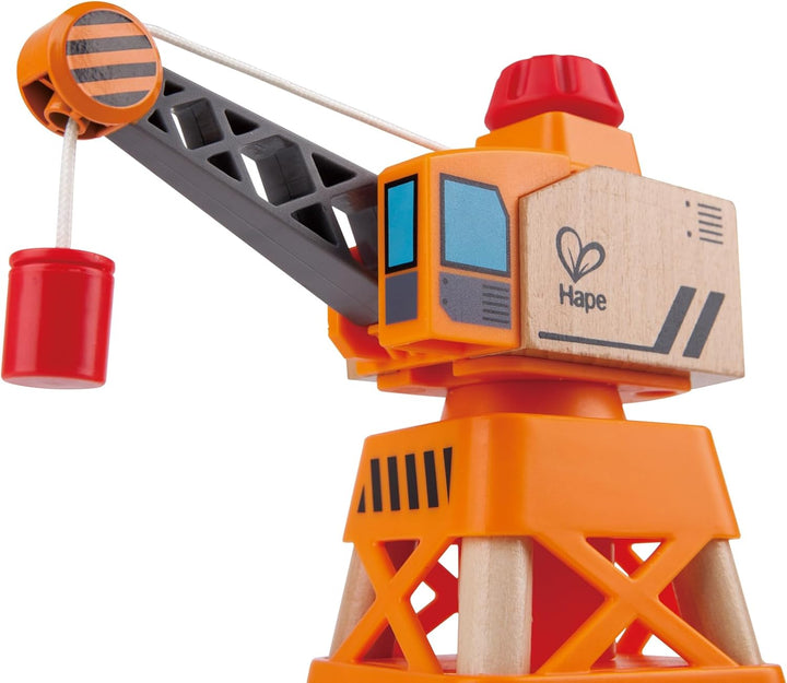 Hape Eisenbahn Spielset mit Kran, drehbarem Kipper und Ladung, ab 3 Jahren
