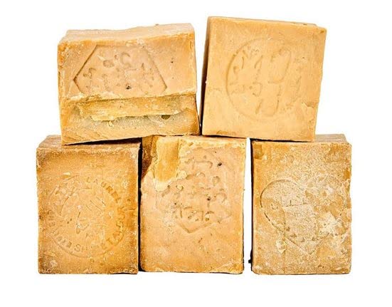 Carenesse Aleppo Seifen 5 Stück lose im Bruch mit Schönheitsfehlern – original Olivenölseife Haarsei