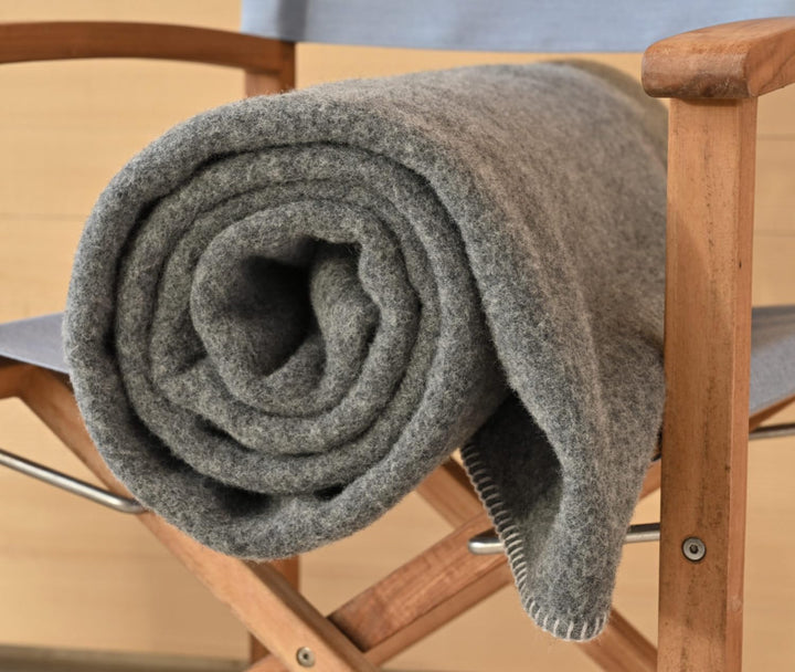 Warme Kuscheldecke Wolldecke Naturalana Doubleface Sofadecke Couchdecke Wohndecke - 100% Schurwolle