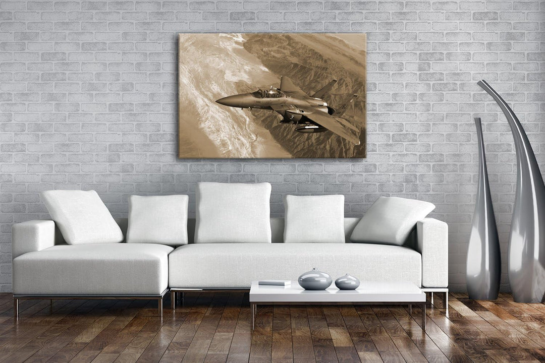 gewaltiger Kampfjet über den Bergen Format: 60x40 Effekt: Sepia als Leinwandbild, Motiv fertig gerah