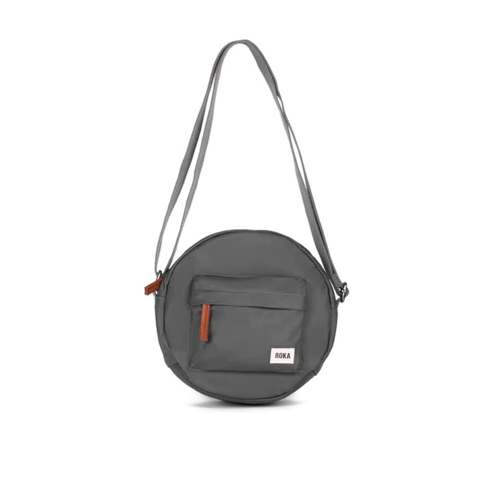 Roka London Paddington B Crossbody Sustainable Nylon Graphit, Graphit