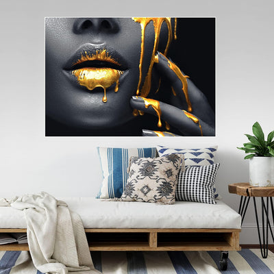 wandmotiv24 Poster als Wanddeko, Grösse 100x70cm, Frauen Lippen mit Goldener Farbe, Beauty, Frau, Ma