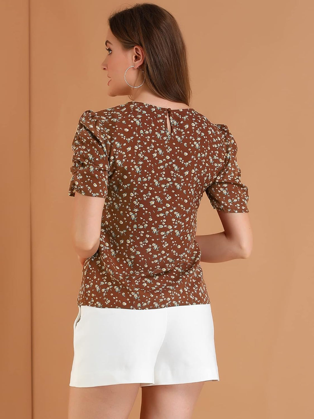 Allegra K Damen Kurzarm Business Shirt Rundhals Floral Blumen Casual Oberteil Bluse M Braun, M Braun