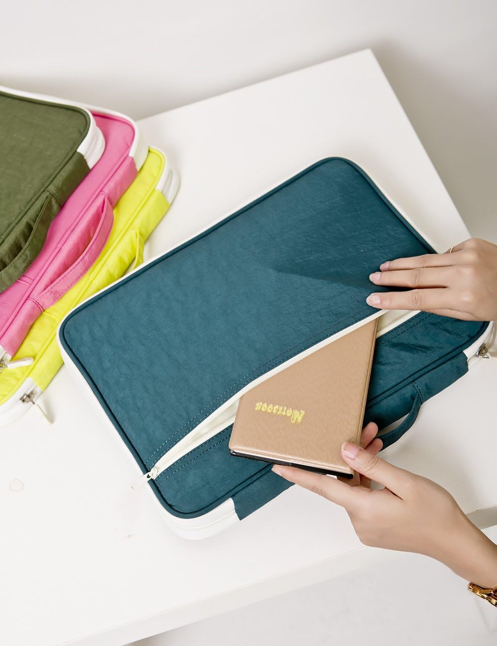 A4 Reisedokumententasche Ausweistasche Multifunktions Dateien Wasserdicht Organizer Messenger Ipad H