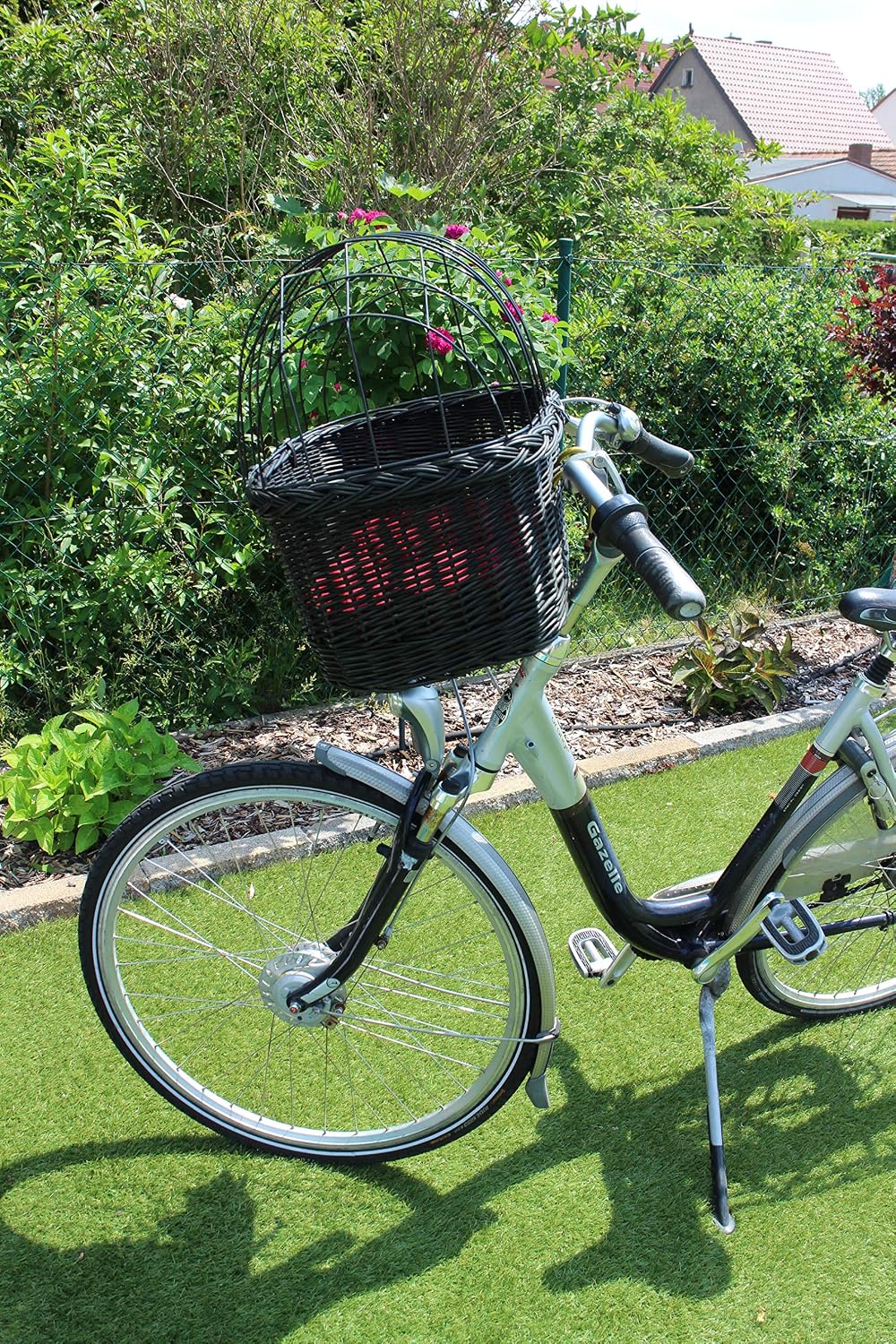 Hundefahrradkorb für Fahrradlenker aus Weide mit Metallgitter und Kissen in Schwarz Lenkrad Weidenko