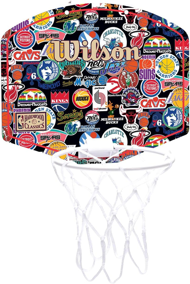 Wilson NBA Team Retro Mini-Korb, Kunststoff-Mini-Basketballkorb zum Einhängen an der Tür, Überall Sp