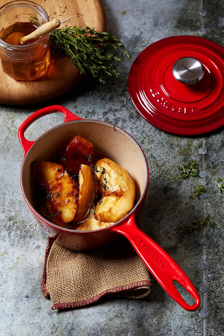 Le Creuset Signature Stielkasserolle aus Gusseisen, Rund, Ø 16 cm, 1,2 l, Für alle Herdarten inkl. I