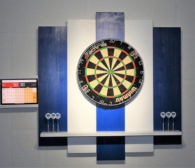 Hertha BSC Berlin Dartpfeil Set (2X) + Wooden Dartboard Surround in Fan-Edition | Premium Dart-Wands