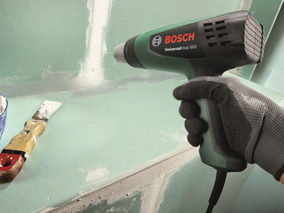 Bosch 06032A6102 UniversalHeat 600 Heissluftgeblaese mit Zubehoer 1.800W