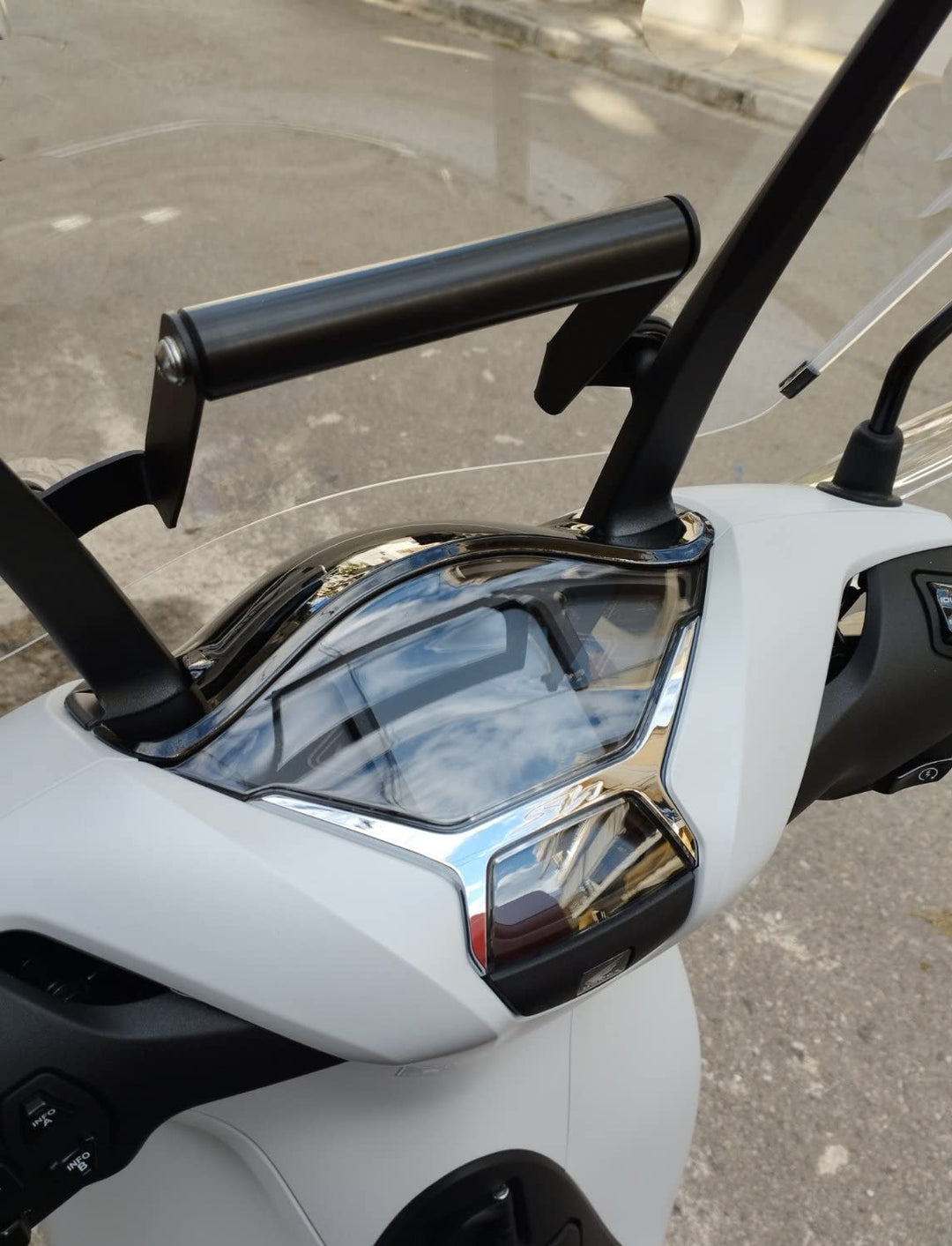 Cockpit-GPS-Halterung für Honda SH125 / SH150 2023-2024