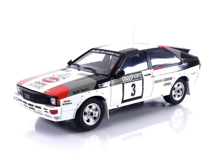 Ixo 18RMC094A Miniaturauto aus der Kollektion, Weiss/Rot