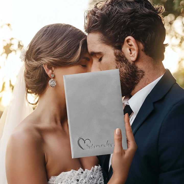 Coco - Stammbuch für die Hochzeit aus hochwertigen Velours - Familienstammbuch/Stammbuch der Familie