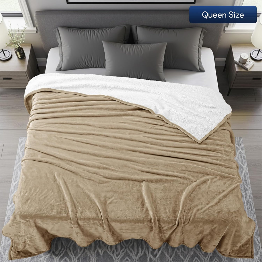 Utopia Bedding Kuscheldecke Warm Sherpa Wolldecke [Camel, 228x228 cm] Flauschig Sofaüberwurf Decke D