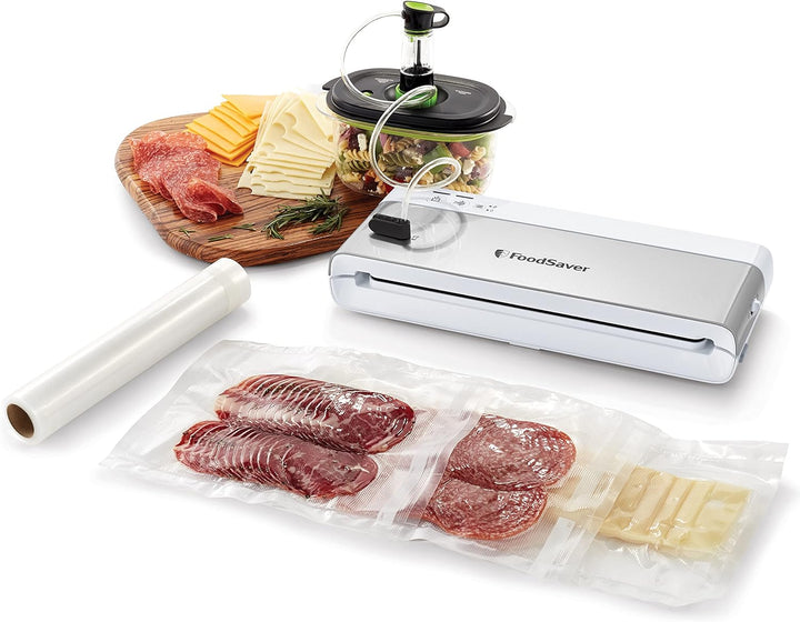 FoodSaver kompaktes Vakuumiergerät mit Handheld-Vakuumierer | 1 Rolle & 4 Beutel | Silber mit weisse