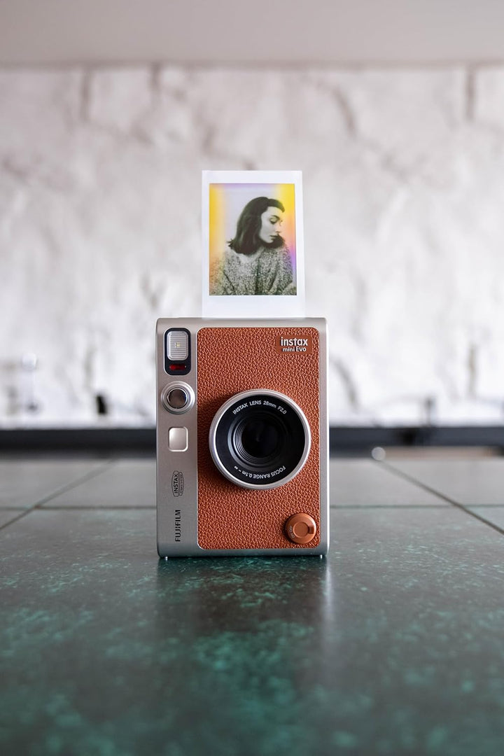 Fujifilm Instax Mini Evo - Braun, Braun