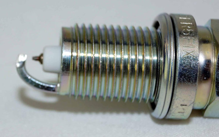 NGK 2477 Iridium Zündkerzen ZFR5FIX-11 ---- 6 Stück