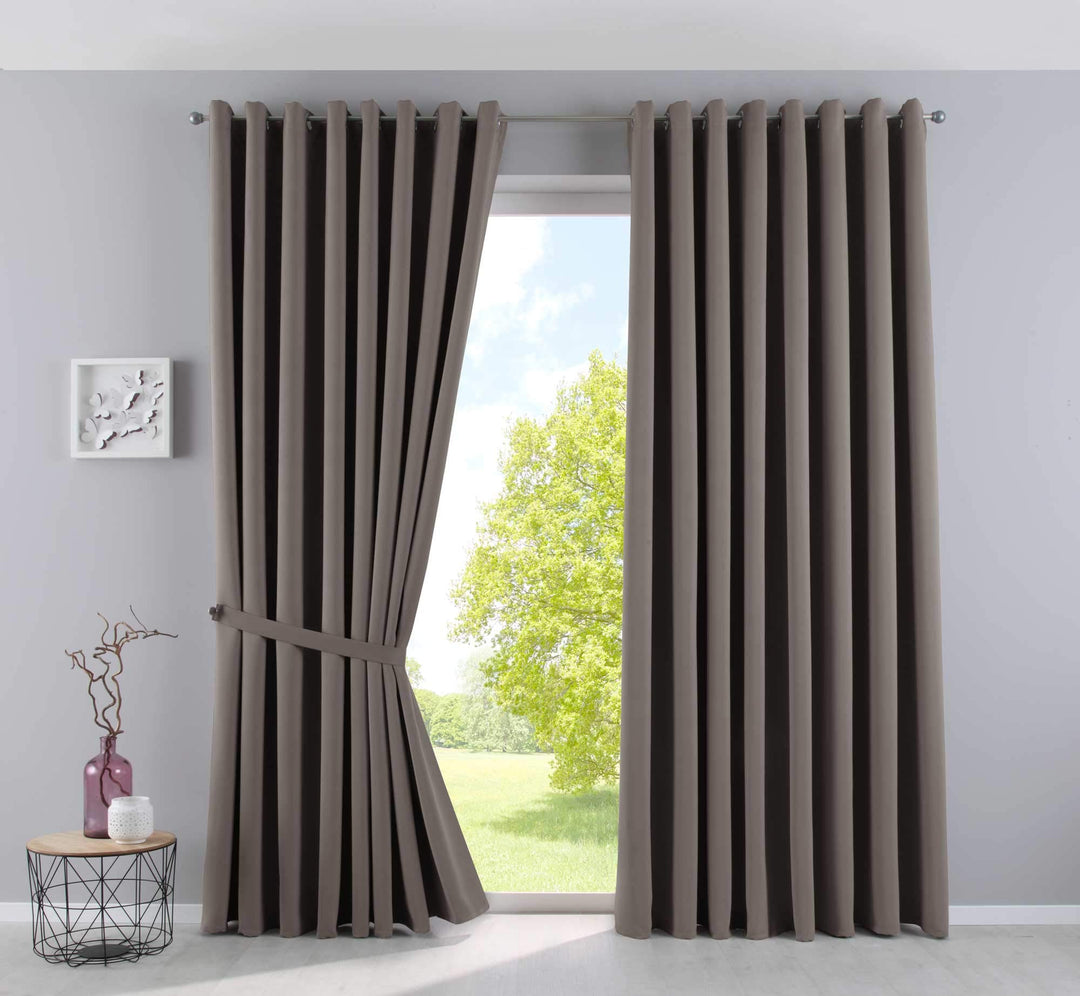 Gardinenbox Vorhänge Blickdicht »Newyork« Taupe HxB 225x295 cm 2er-Pack Thermo-Gardinen Verdunkelung