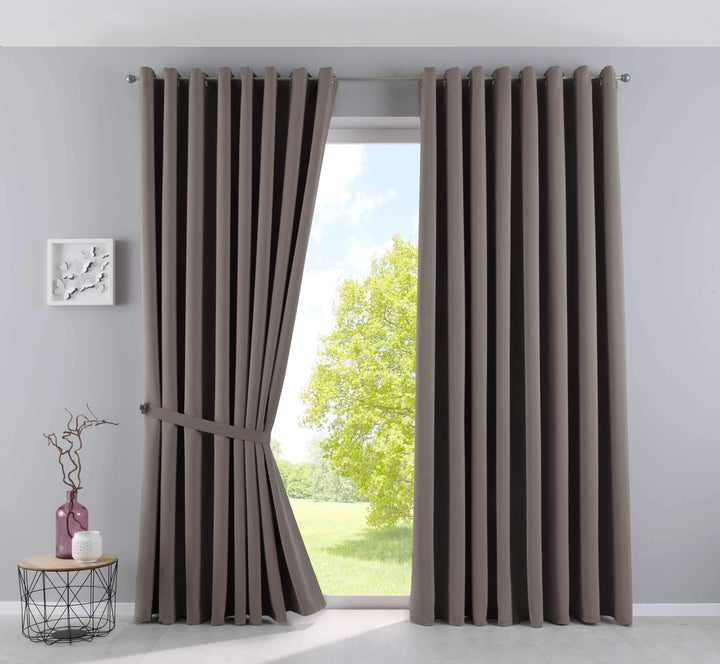 Gardinenbox Vorhänge Blickdicht »Newyork« Taupe HxB 225x295 cm 2er-Pack Thermo-Gardinen Verdunkelung