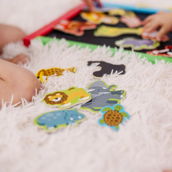 Melissa & Doug Magnetspiel für Kinder ab 2 Jahren, mit magnetischen Tierfiguren, 20 Tiere