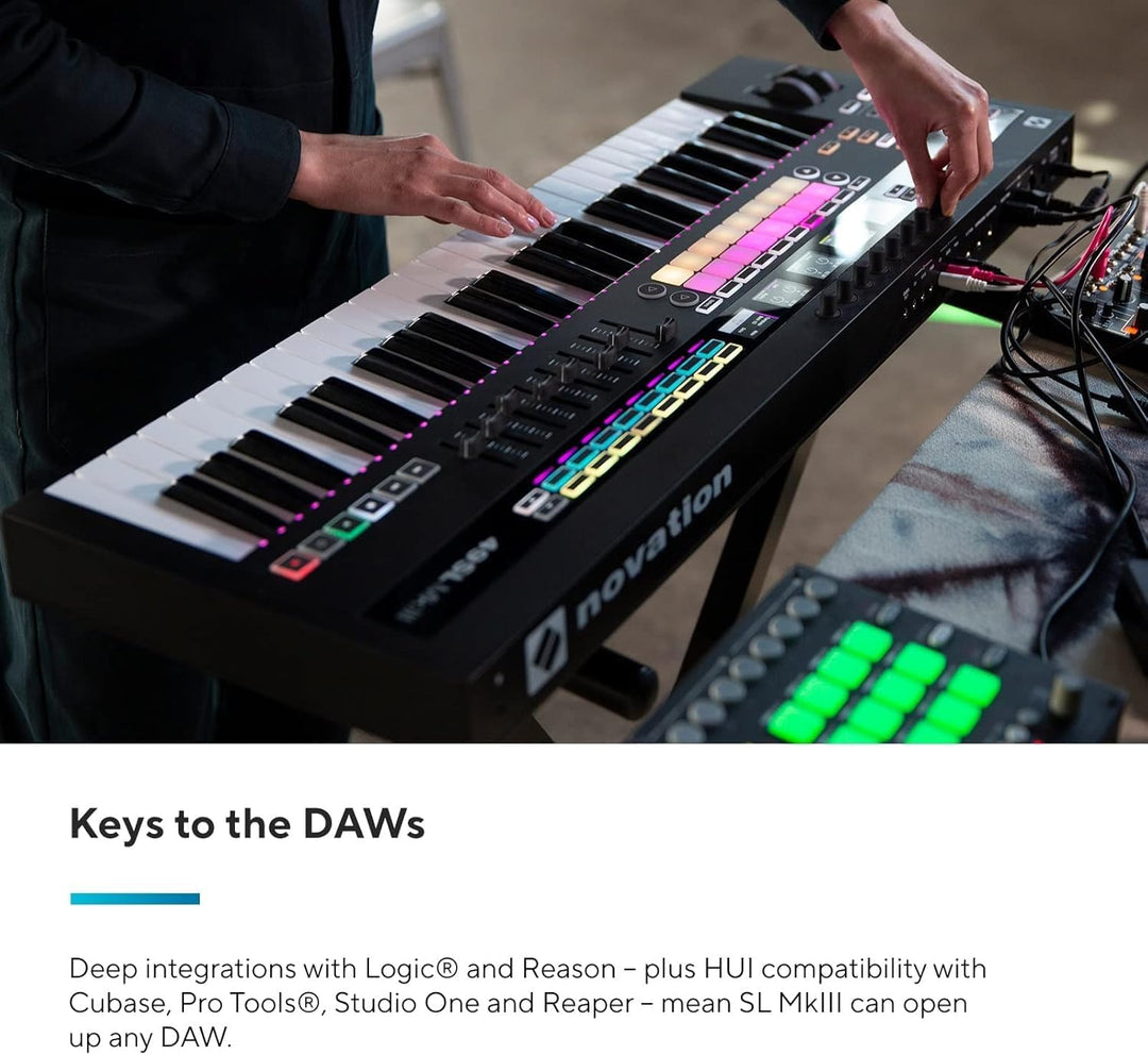 Novation 49SL MkIII MIDI-Controller-Keyboard mit 49 Tasten und Sequenzer sowie DAW-Integration