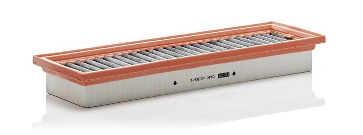MANN-FILTER CUK 4130/1 Innenraumfilter – Pollenfilter mit Aktivkohle – Für LKW