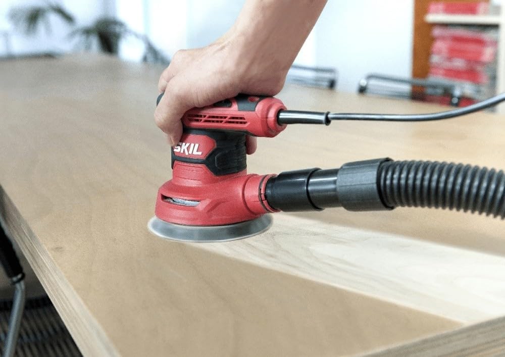 SKIL 7471AA 125mm Exzenterschleifer (300 W, „VRS“-Ausgleichsgewichtssystem, Einhandbetrieb, Drehzahl