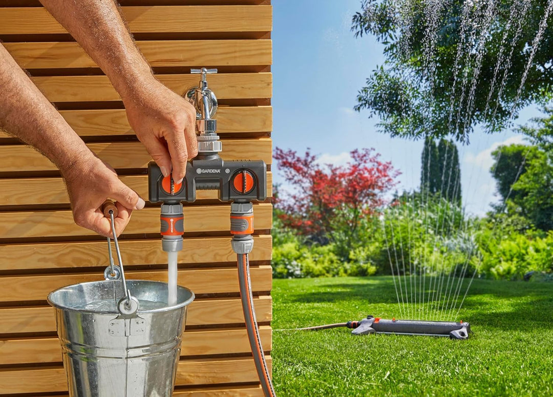 Gardena 2-Wege-Verteiler: Anschlussmöglichkeit für 2 Geräte an den Wasserhahn, passend zu Gardena Be