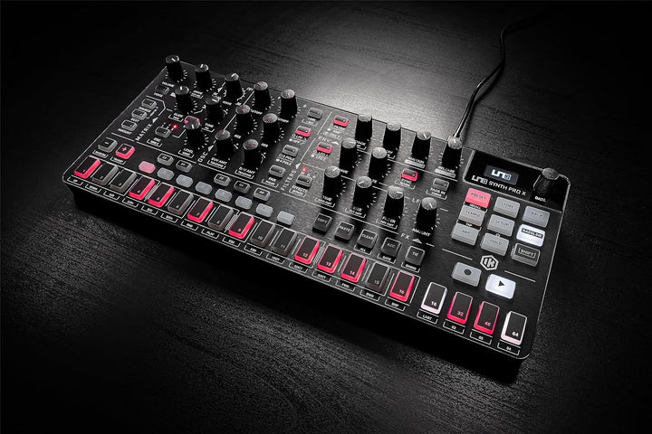 IK Multimedia UNO Synth PRO X, Paraphonic dual-filter analog synthesizer with paraphonic sequencer,