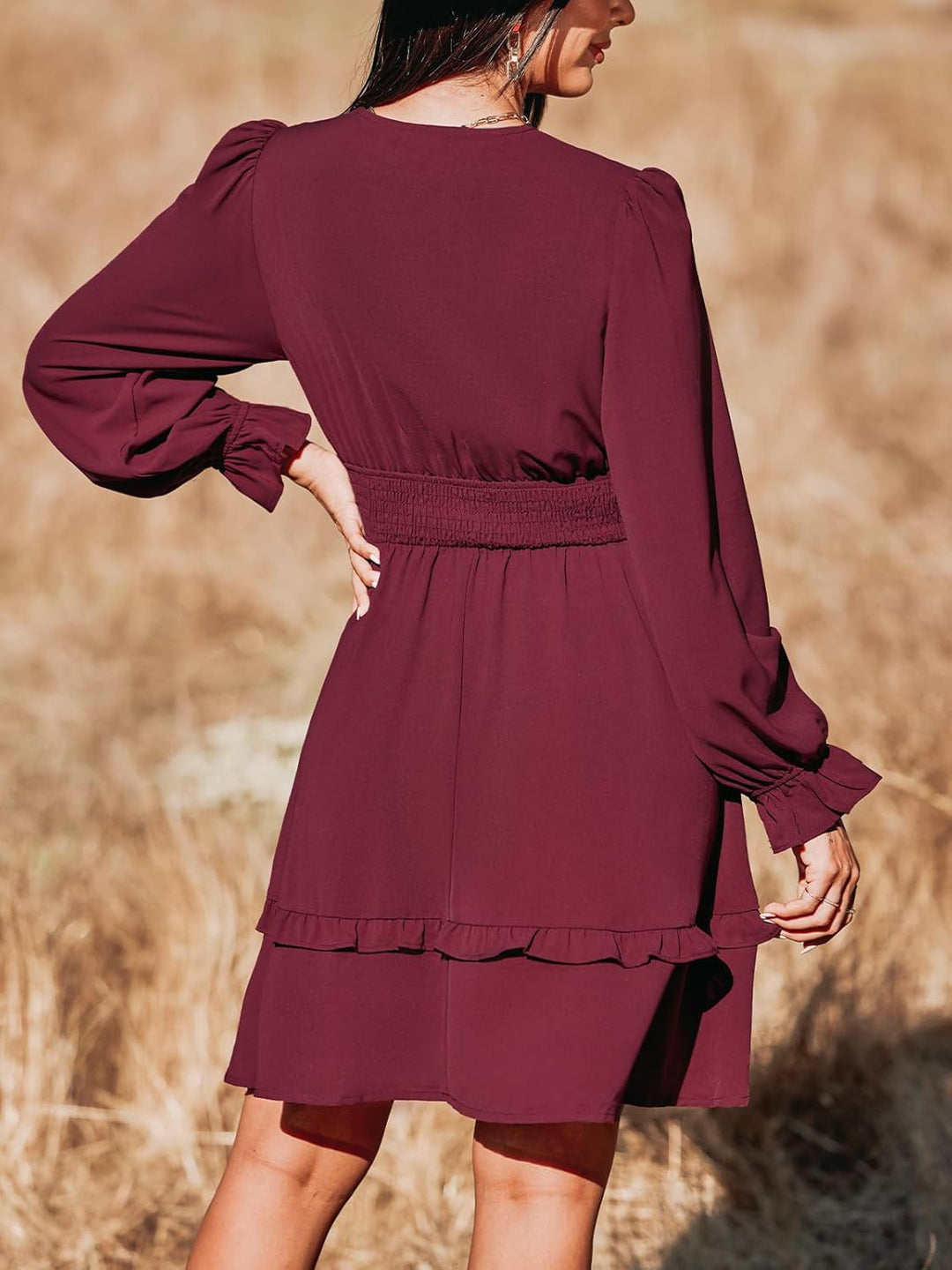 CUPSHE Damen Kleid V Ausschnitt Schleife Gebunden Langarm Tiered Rüschen A Linien Kurze Freizeitklei