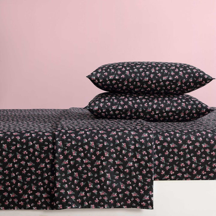 Betsey Johnson - Twin XL Sheet Set, Soft & Lightweight Bedding, Fade & Wrinkle Resistant (Bouquet Di