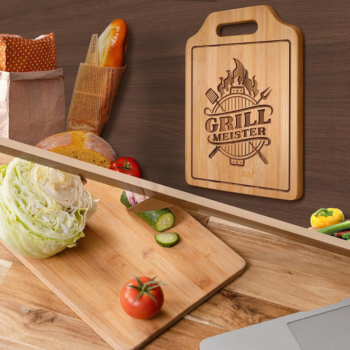Grill Geschenke für Männer - Graviertes Bambus Schneidebrett, Geschenke für Männer Geburtstag Weihna