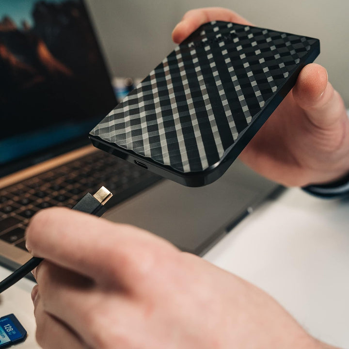 Verbatim Store 'n' Go Portable SSD, 1 TB, Schwarz, Externe SSD, USB 3.0 SSD, SSD extern, für Windows