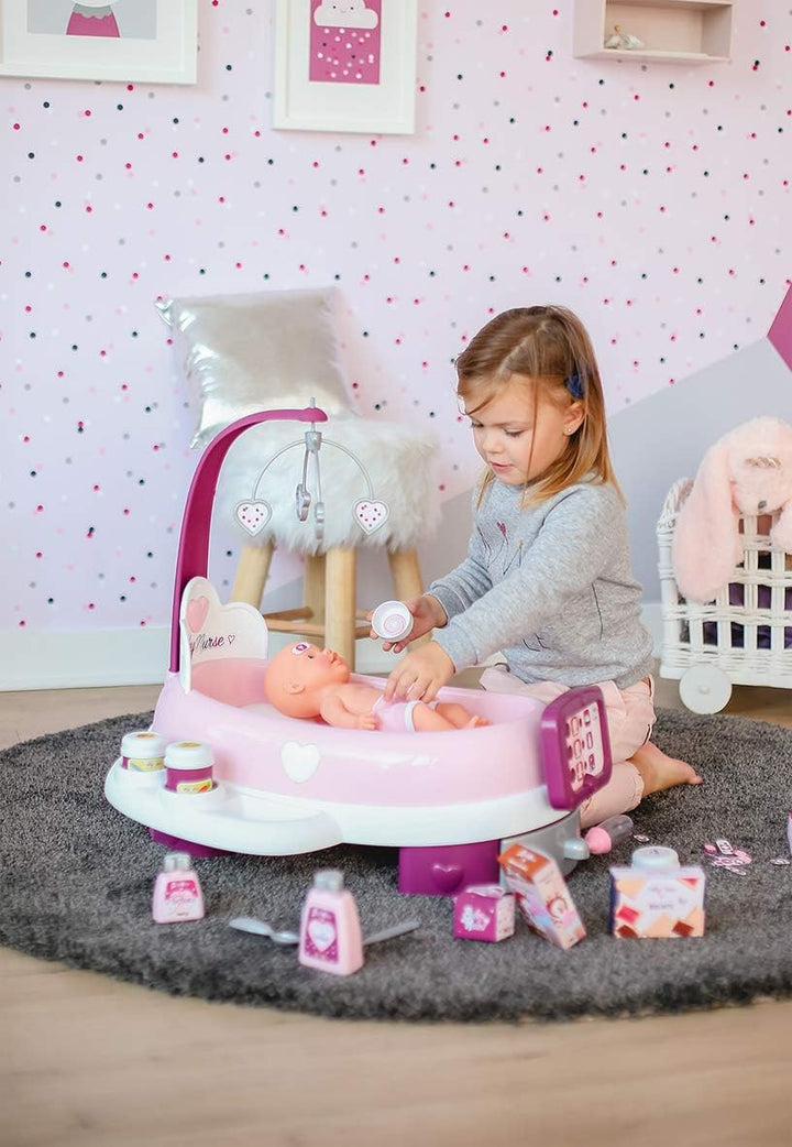 Smoby - Baby Nurse elektronische Puppenpflege-Station - Puppenbett mit Mobile, elektronisches Bedien
