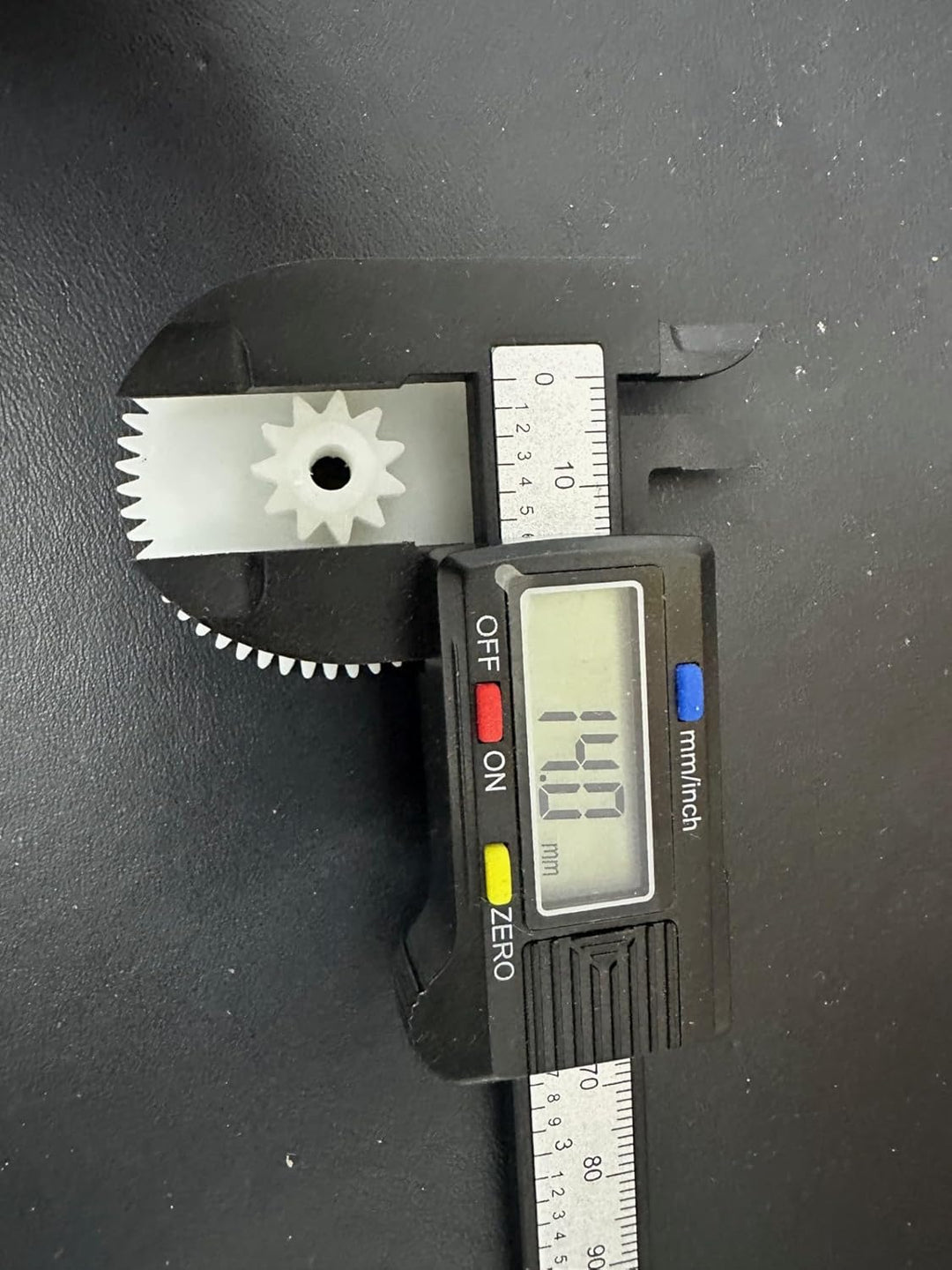 Zahnrad Kunststoff kompatibel für Roto MA25 MA35 Dachfenster Motor Antrieb 55 11 Zähne Ersatzteil