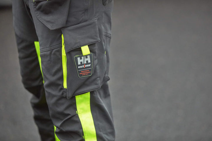 Helly Hansen Unisex-Adult x Chefs Pants, Yellow, C46-Waist 32", (80.01cm), Inside Leg 31"