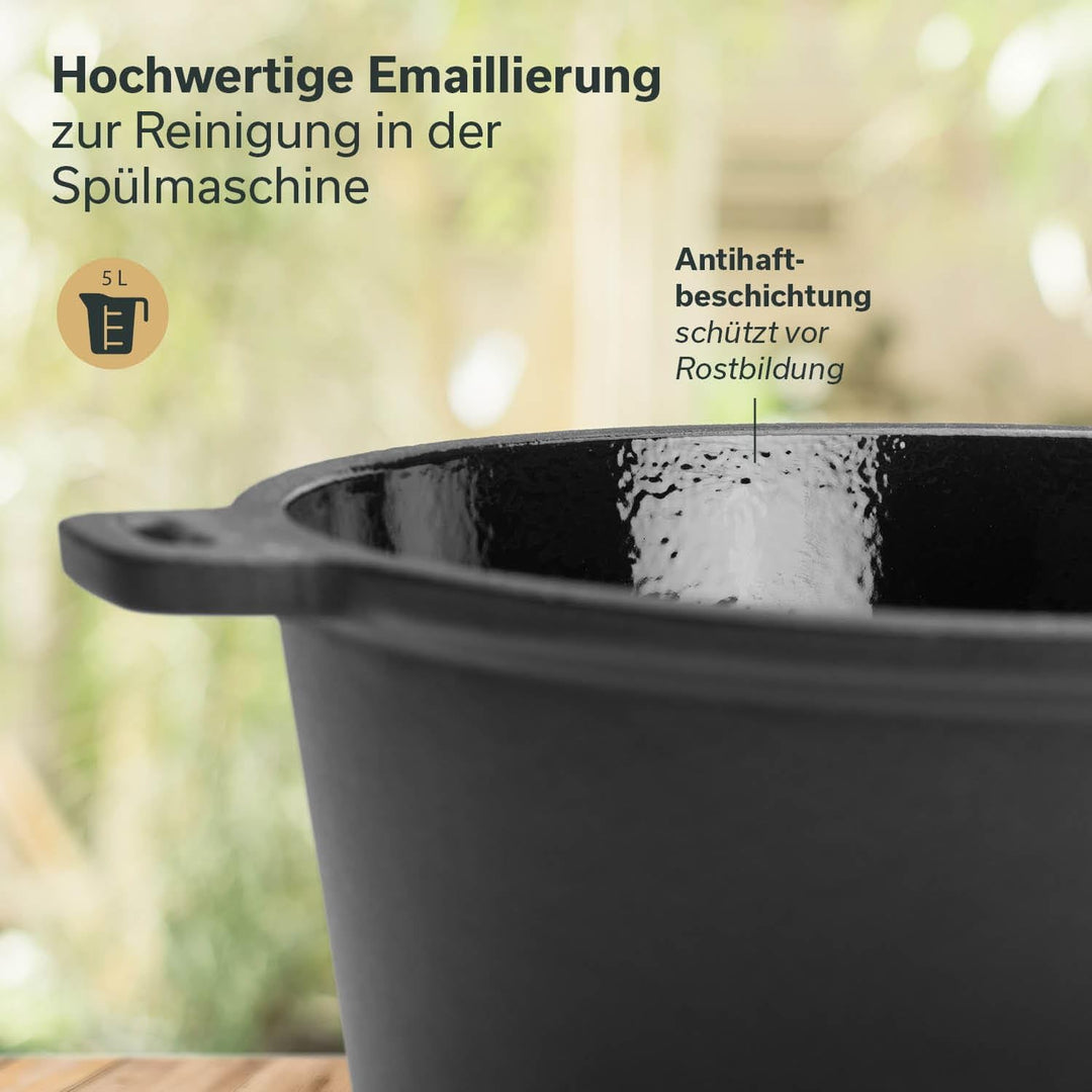 Skandika Dutch Oven der Sauerländer BBCrew 8 L | Gusseisen Topf mit Emaillierung inkl. Rezeptbuch, D