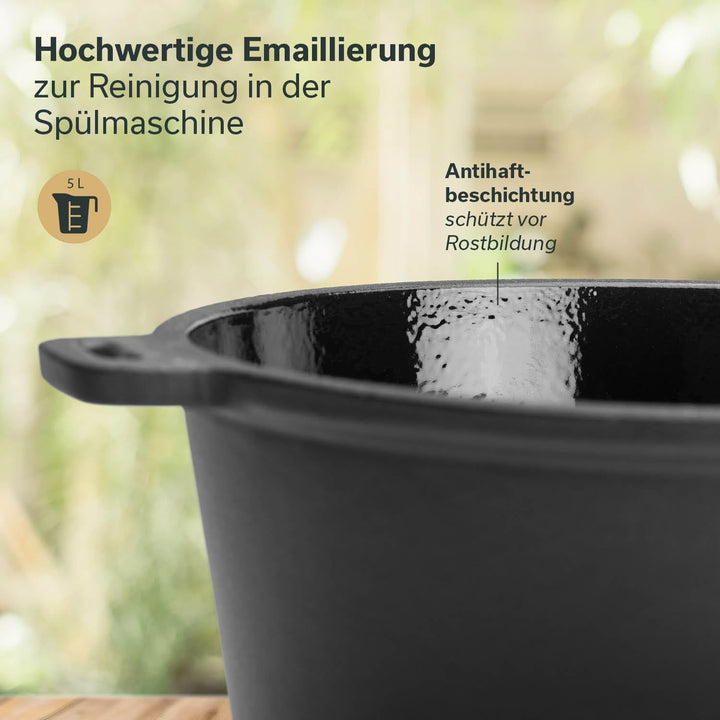 Skandika Dutch Oven der Sauerländer BBCrew 8 L | Gusseisen Topf mit Emaillierung inkl. Rezeptbuch, D