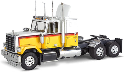 Revell USA Modellbausatz I Chevy Bison Semi Truck I Detailliertes Modell im Massstab 1:31 I 70 Teile