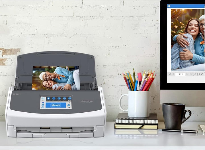 ScanSnap iX1600 Desktop Dokumentenscanner Weiss - Duplex, ADF, A4, WLAN, Touchscreen, USB 3.2
