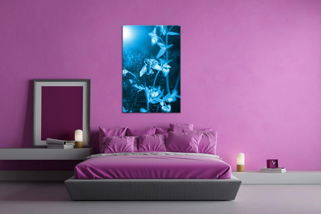 deyoli exotische Wildblume Format: 100x70 Effekt: Monocrome Blau als Leinwandbild, Motiv fertig gera