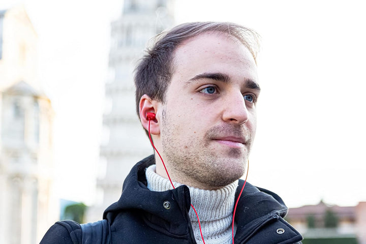 LUDOS Ultra Kopfhörer In Ear Ohrhörer mit Kabel und Mikrofon, Kristallklarer Klang, Ausgewogene Höhe