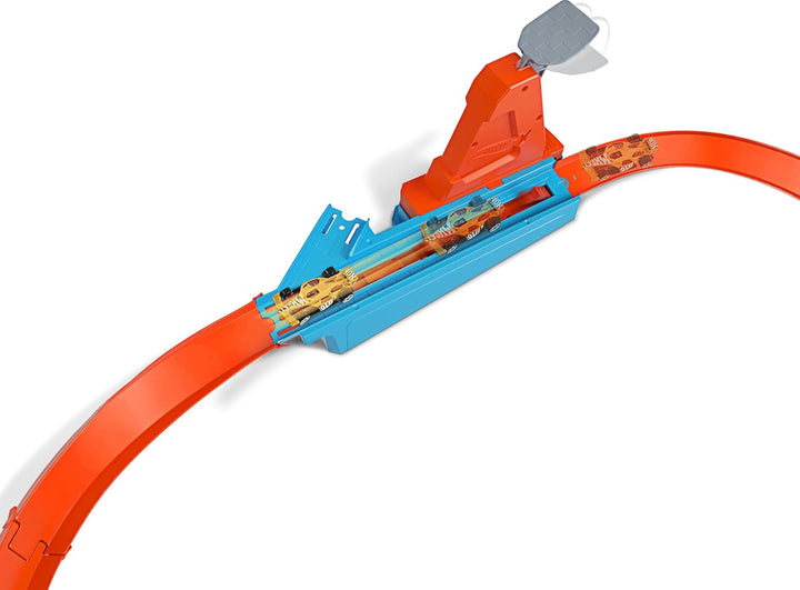Hot Wheels GJM75 - Action Speed Boost Champion Trackset mit 1 Fahrzeug, Spielzeug Autorennbahn ab 5