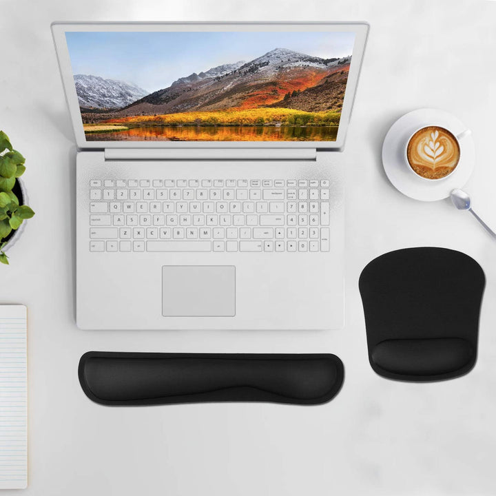 GIM Mauspad mit Gelkissen Tastatur Handballenauflage Maus mit handgelenkauflage schwarz mausmatte er