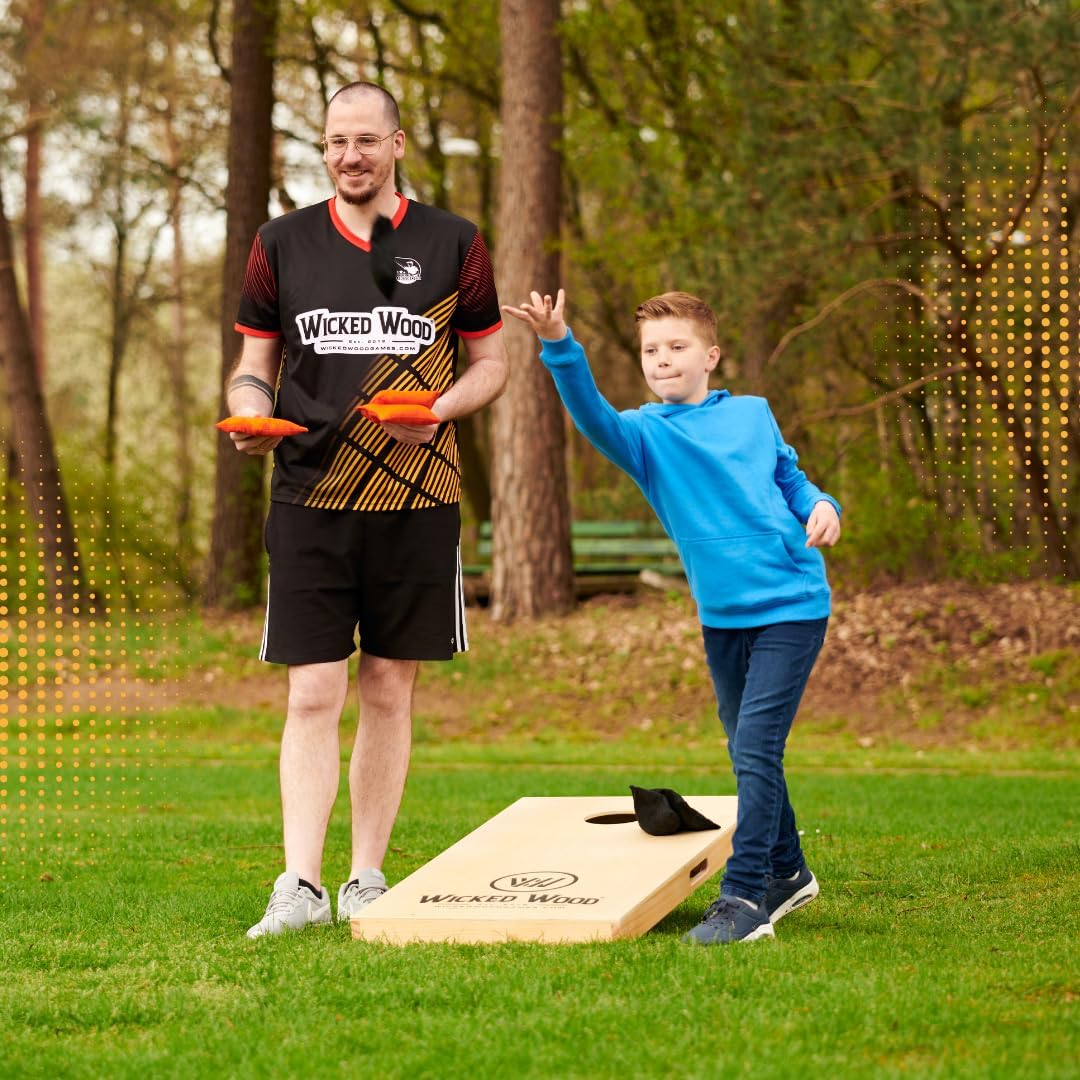 Cornhole Set – 120 x 60 cm - Sackloch Spiel – Wicked Wood – offiziell ACL-lizensiertes Set of Boards