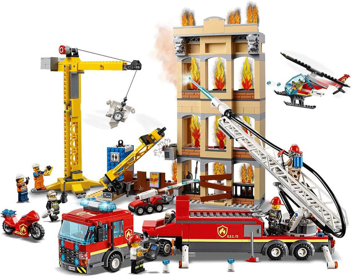 LEGO City Feuerwehr in der Stadt 60216 (943 Teile) mit Licht & Sound - 2019