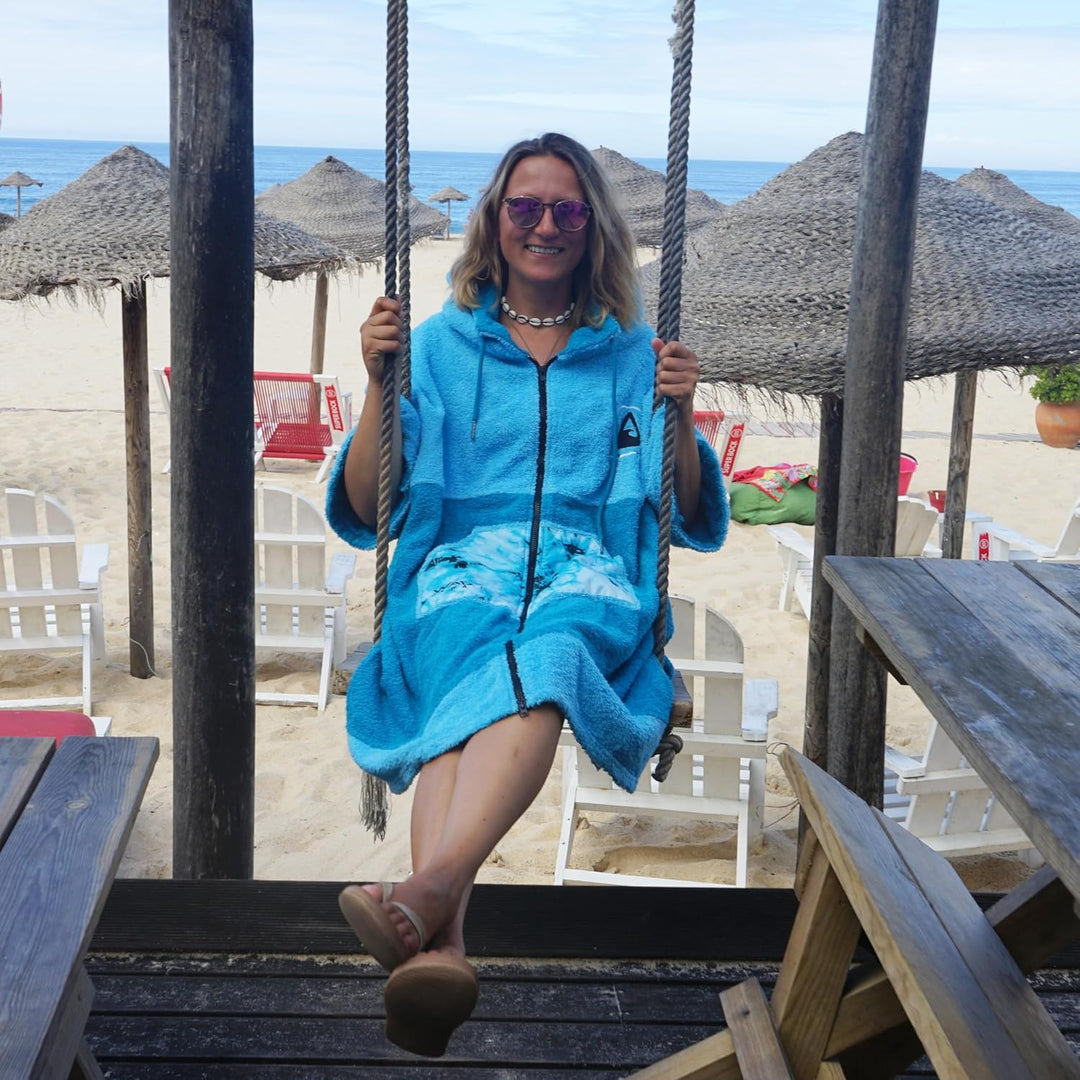 WAVE HAWAII Poncho Flyh Surfponcho 100% Baumwolle für Körpergrössen von 155-185 cm Umkleidehilfe für